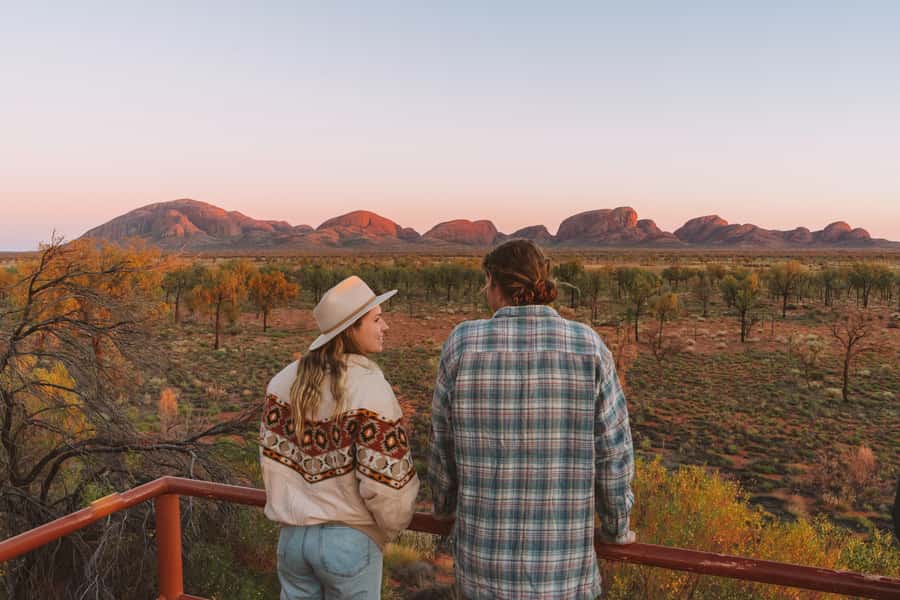 From Alice Springs/Yulara: 2 Day Uluru Kata Tjuta Rock Tour - Small Group, Big Personality: How the Guide Shapes the Day