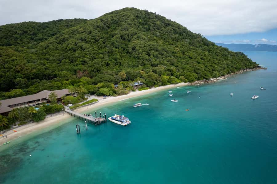 From Cairns: 2 Islands 1 day - Fitzroy & Green Islands - Who this trip suits best
