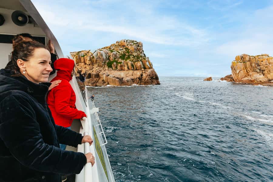 From Coles Bay: Wineglass Bay Cruise with Lunch - Key things I’d watch for on this cruise