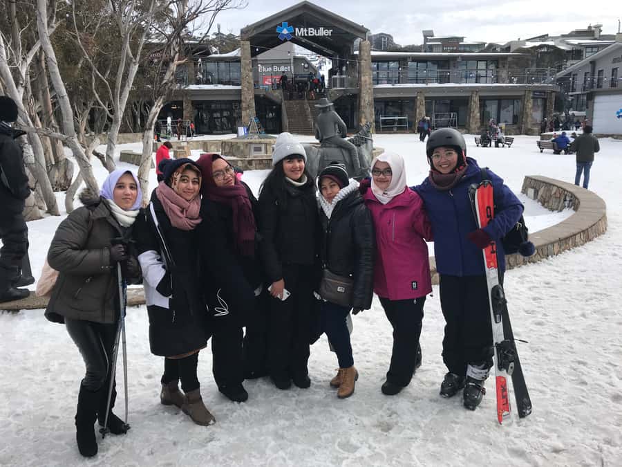 From Melbourne: Mt Buller Snow Day Small Group Boutique Tour - The boutique small-group advantage at Mt Buller