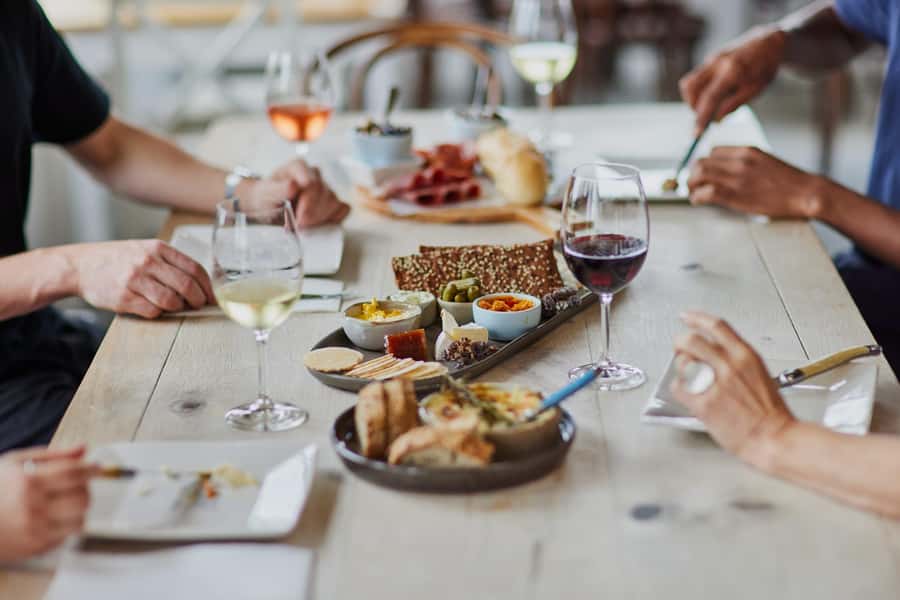From Melbourne: Yarra Valley Chandon Cheese & Kangaroos Tour - Coldstream Dairy cheese tasting at a paddock-to-plate café