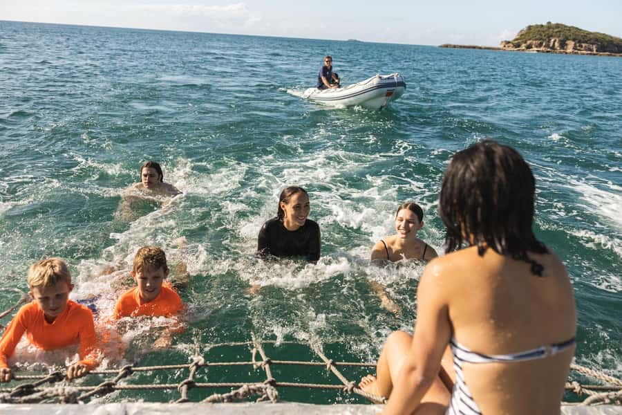 From Rosslyn: Great Keppel Island Adventure Tour with Lunch - Lunch Over the Reef: Aussie BBQ Comfort, Served Onboard