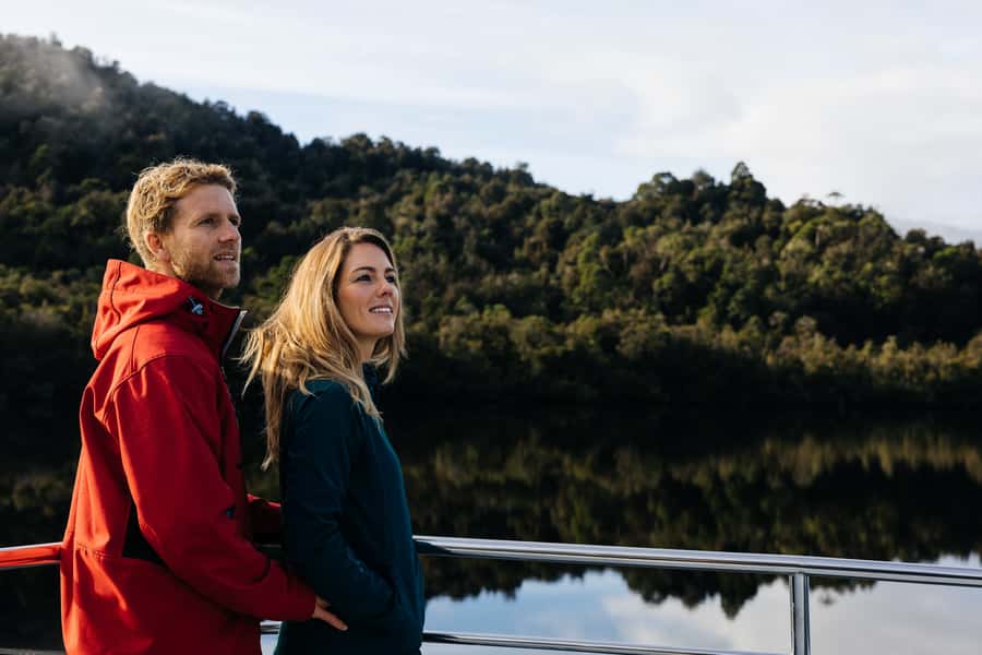 From Strahan: Evening Dinner Cruise on the Gordon River - Getting on board: check-in timing and where to find the Spirit of the Wild