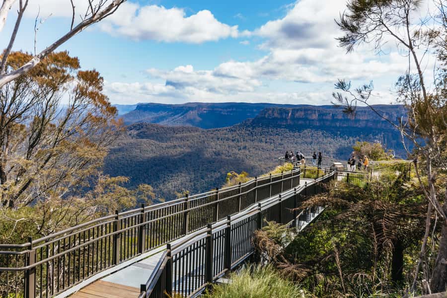 From Sydney: Blue Mountains Full-Day Trip - A one-day Blue Mountains plan that does the heavy lifting