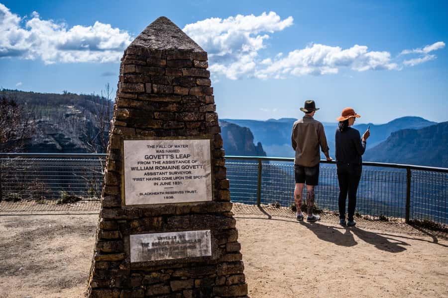 From Sydney: Blue Mountains, Sydney Zoo & Walking Tour - Homebush Bay ferry and the final river boat hour