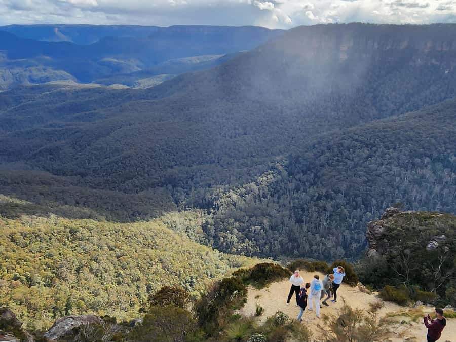 From Sydney: Blue Mountains Tour with Waterfall Walk & Lunch - The lookouts and short detours that make the day feel local