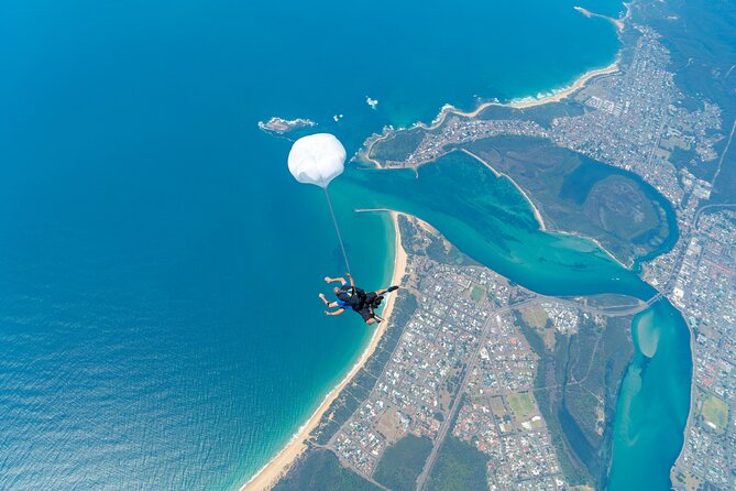 From Sydney: Tandem Skydive Experience over Newcastle Beach - Transfers from Sydney CBD: the value of saving brain cells