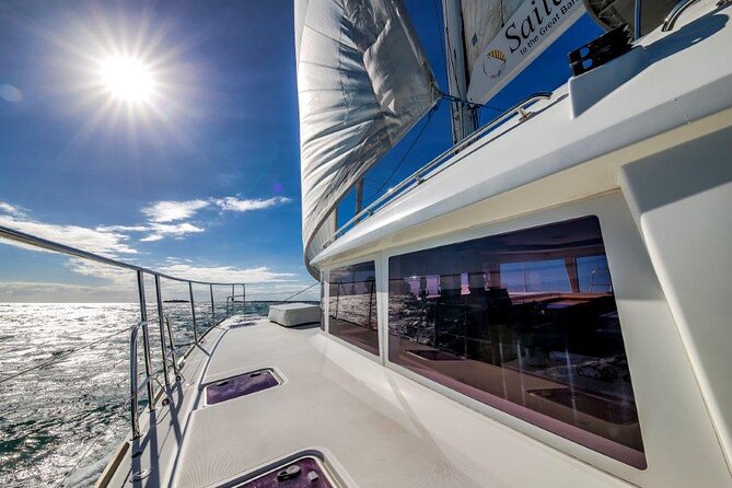 Full Day Low Isles Sailing & Snorkelling Cruise from Port Douglas - Snorkelling Safety and How the Crew Actually Runs the Water