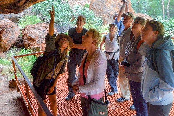 Full Uluru Base Walk at Sunrise Including breakfast - Key highlights