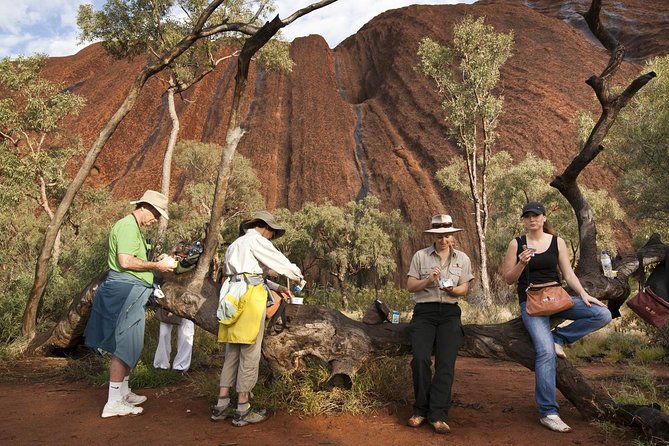 Full Uluru Base Walk at Sunrise Including breakfast - From Ayers Rock Resort to Uluru at pre-sunrise hours