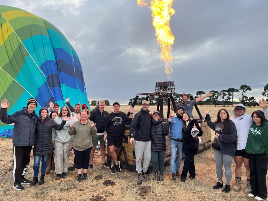 Geelong: Balloon Flight at Sunrise with Breakfast - After Landing: Packing Up, Head Back, Then Breakfast