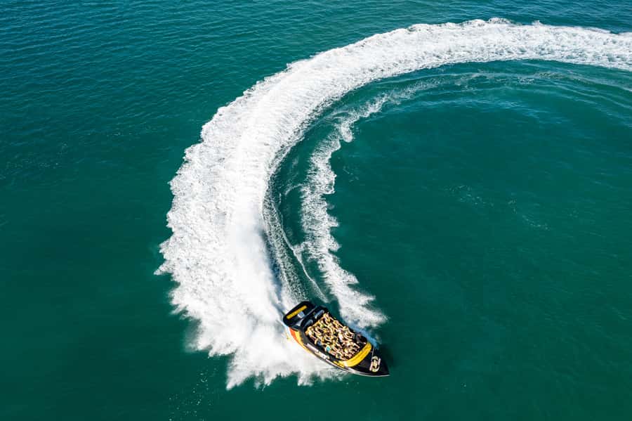 Gold Coast: 1-Hour Extreme Jet Boat Ride - Surfers Paradise to the Broadwater, in one nonstop hour