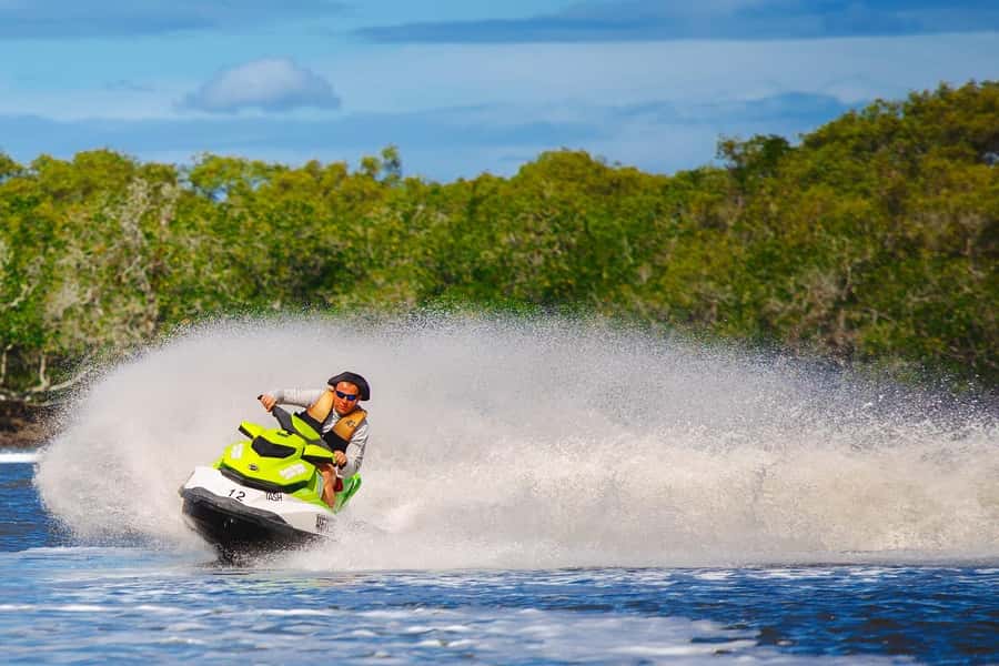 Gold Coast: 1-Hour Jet Ski Ride -No slow zones + Free Photos - Key highlights that make this jet ski ride worth it