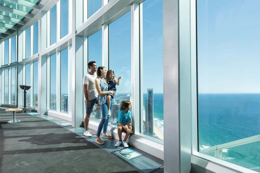 Gold Coast: 2-Day Dreamworld, WhiteWater World + SkyPoint - Best For Who: Families, Couples, and Adrenaline Seekers