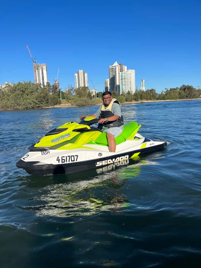Gold Coast: 30-Minute Jet Ski - No Slow Zones - Free Photos - Self-Drive Jetskis: What You Control, and What the Guide Controls