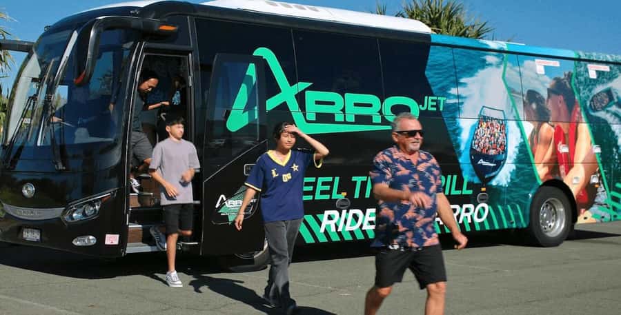 Gold Coast: 360-Degree High-Speed Jet Boat Adventure - Shuttle timing and the value of not dealing with parking