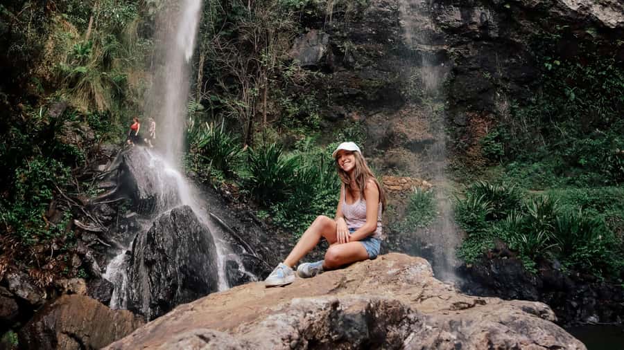 Gold Coast: 6 Waterfalls, Koalas & Natural Bridge Day Tour - What you should bring (and what to wear) for rainforest paths