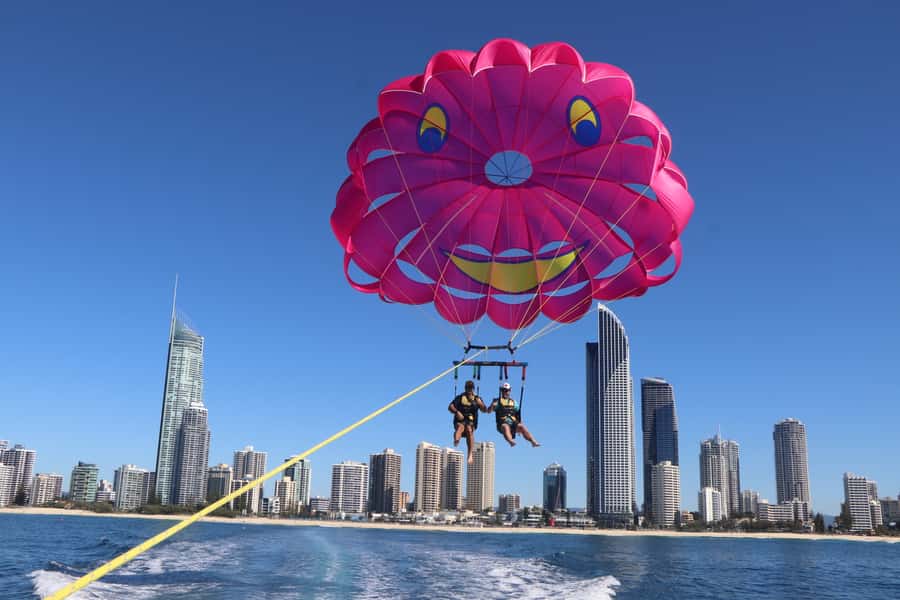Gold Coast: Parasailing in Surfers Paradise - Key Highlights Before You Go