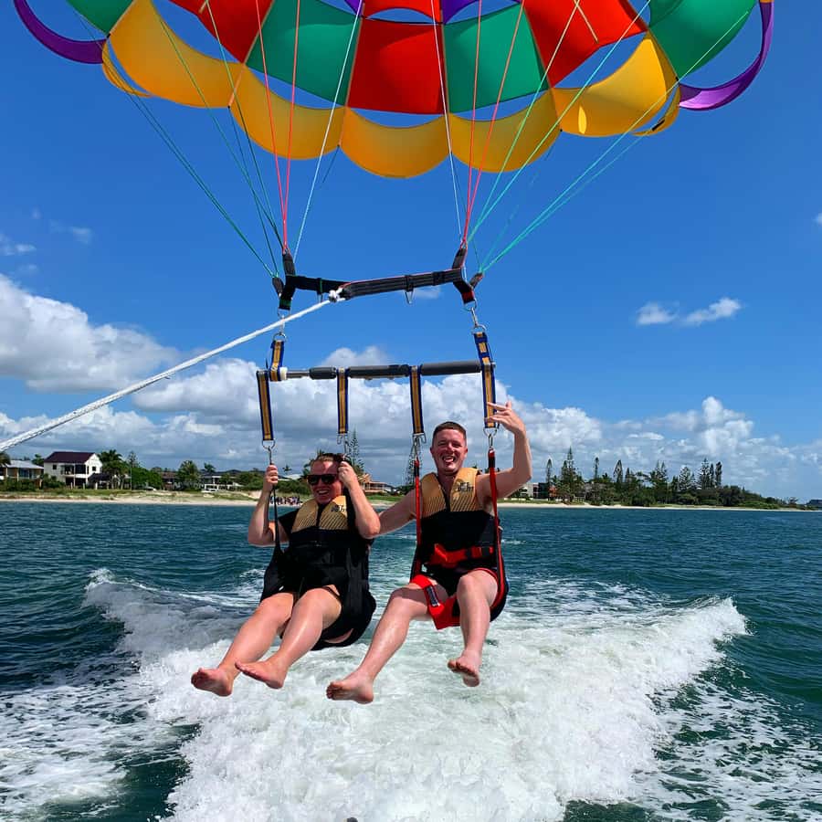 Gold Coast: Surfers Parasailing with Free Photos - Key Things You’ll Notice Right Away