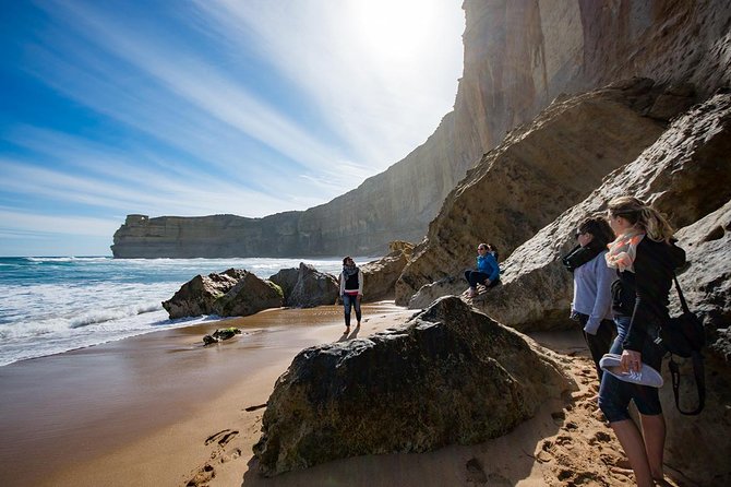 Great Ocean Road, 12 Apostles, Loch Ard Gorge & lunch - Melbourne - Lunch, morning tea, and what the included meal really means