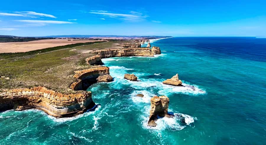 Great Ocean Road 12 Apostles London Bridge Koala Kangaroo - Colac break: the short reset that makes the coast enjoyable