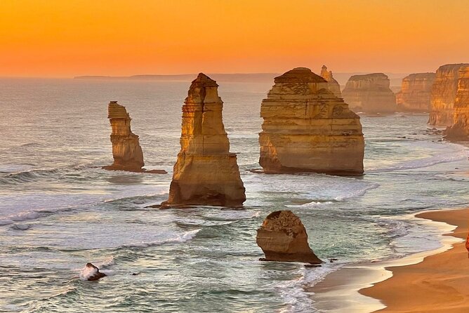 Great Ocean Road Full-Day Sunset Eco Tour from Melbourne - The Rhythm Of Stops: Anglesea, The Memorial Arch, And Lunch Choices