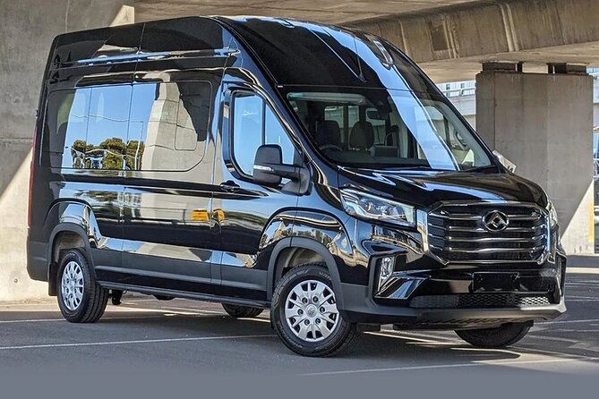 Great Ocean Road Tour Reverse –SML GRP-DLUX Mini Bus Hotel Pickup - Twelve Apostles timing, viewpoints, and the optional helicopter moment
