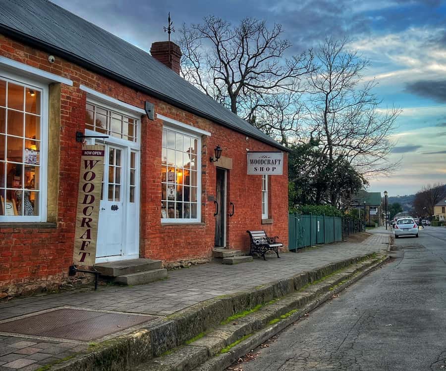 Historic Richmond Village Half-Day Coach Tour - Exploring the Village for 2.75 Hours, Shop or Just Wander