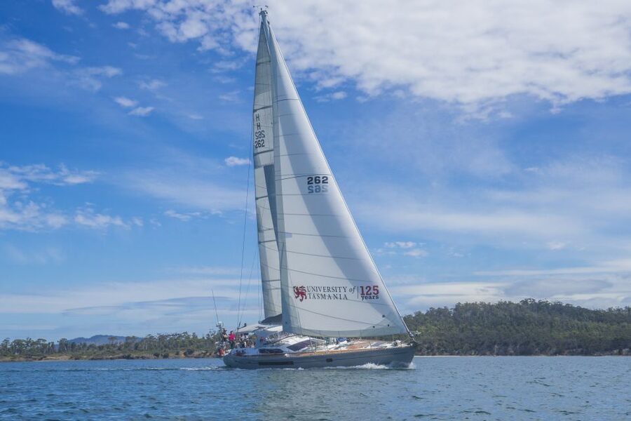 Hobart: Luxury Yacht Scenic Sailing Tour with Snacks - Price and Value: What You Pay For, and Why It Adds Up