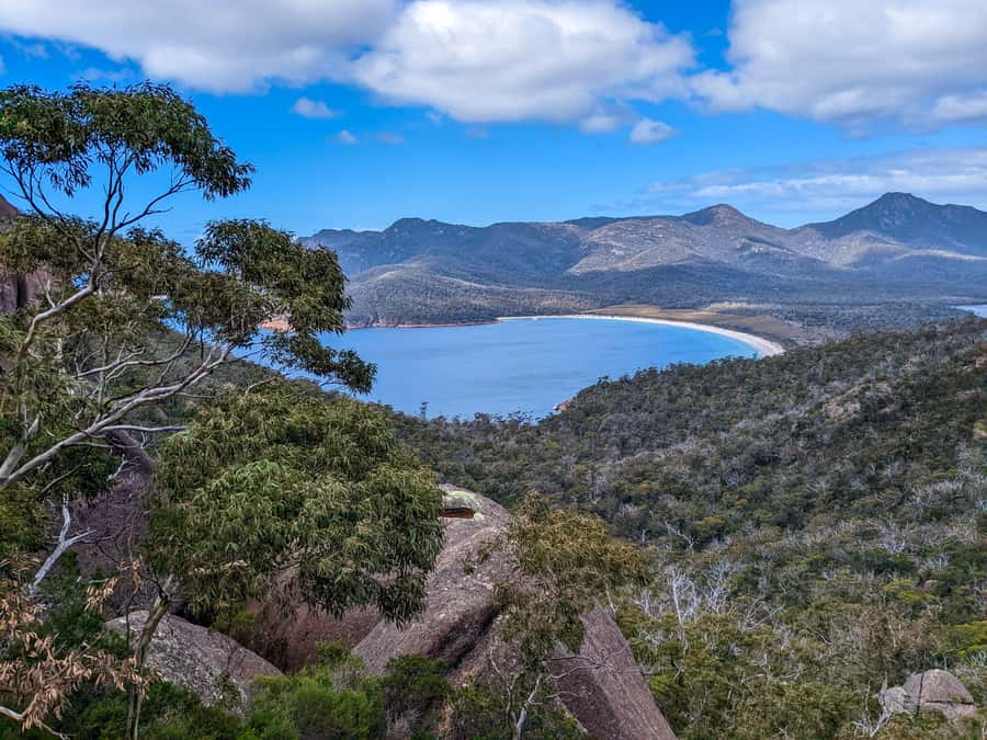 Hobart: Wineglass Bay & Freycinet National Park Active Tour - What the tour includes, and what you’ll pay for