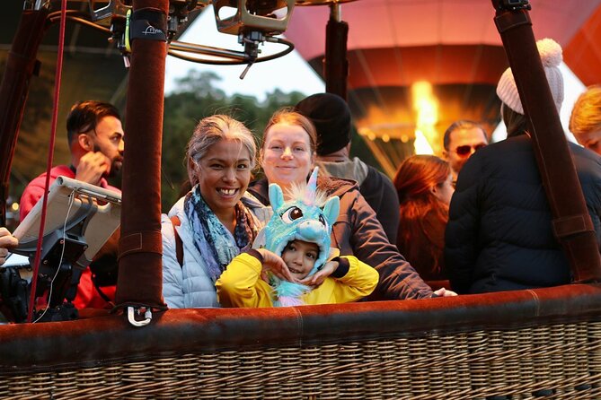 Hot Air Balloon Flights in Perth (Avon Valley) with breakfast - The basket reality check: comfort, space, and landings