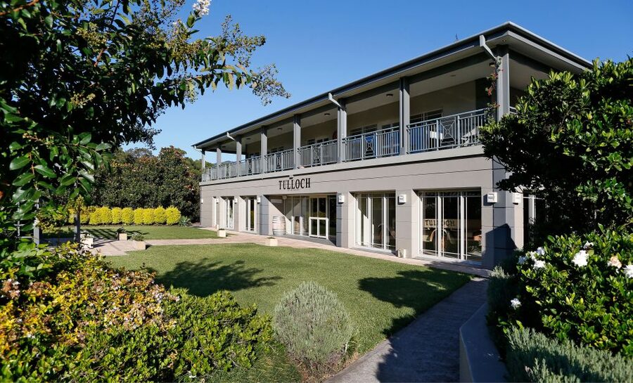 Hunter Valley: Tulloch Wine Tasting and Chocolate Pairings - The booking and ID basics, so your day goes smoothly