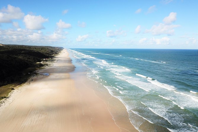 K'gari (Fraser Island) All Inclusive Day Tour - Seventy-Five Mile Beach: the big driving stretch with wildlife in season
