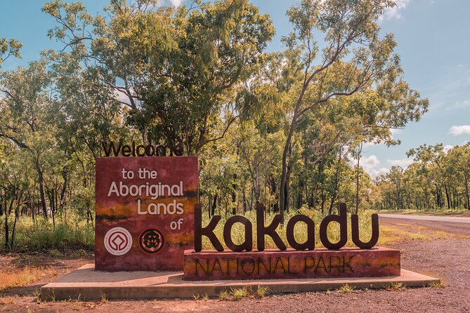 Kakadu Wildlife Escape Fogg Dam or Crocodile Cruise from Darwin - Kakadu Wildlife Escape from Darwin: a 12-hour taste of a huge place