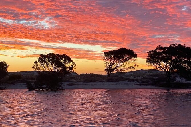 Kalbarri Sunset Coastal Cliff Cruise - Red Bluff: the rock formations that make the cruise feel iconic