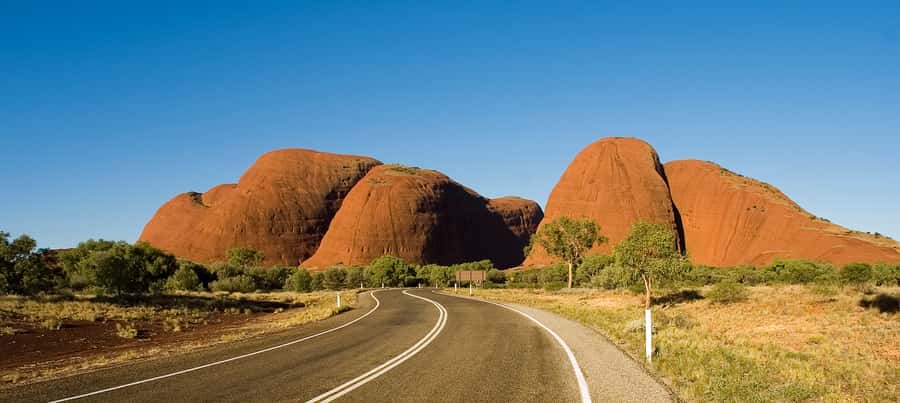 Kata Tjuta: Small Group Sunrise Tour with Picnic Breakfast - A 5-hour Kata Tjuta sunrise morning that starts at the right moment