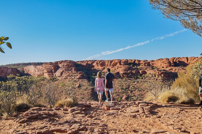 Kings Canyon Day Trip from Ayers Rock (Uluru) - What to pack for heat, steps, and long hours