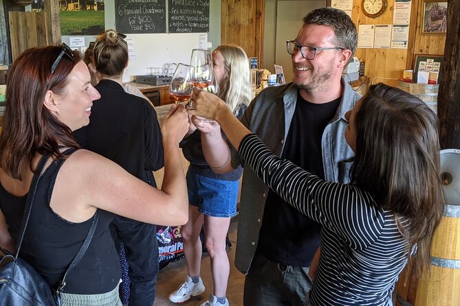 Laid back, Yarra Valley Wine Tour: Wine, Cider, Gin, Beer + Choc - Entering the tasting loop: what the schedule is designed to do