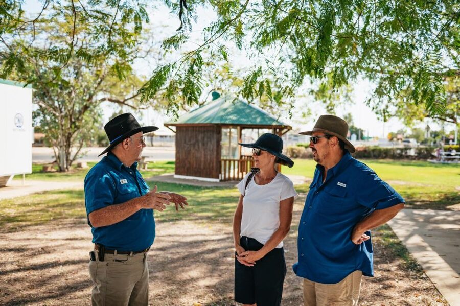 Longreach History and Town Tour - Your Local Guide’s Role, Stories and Humor That Make History Stick