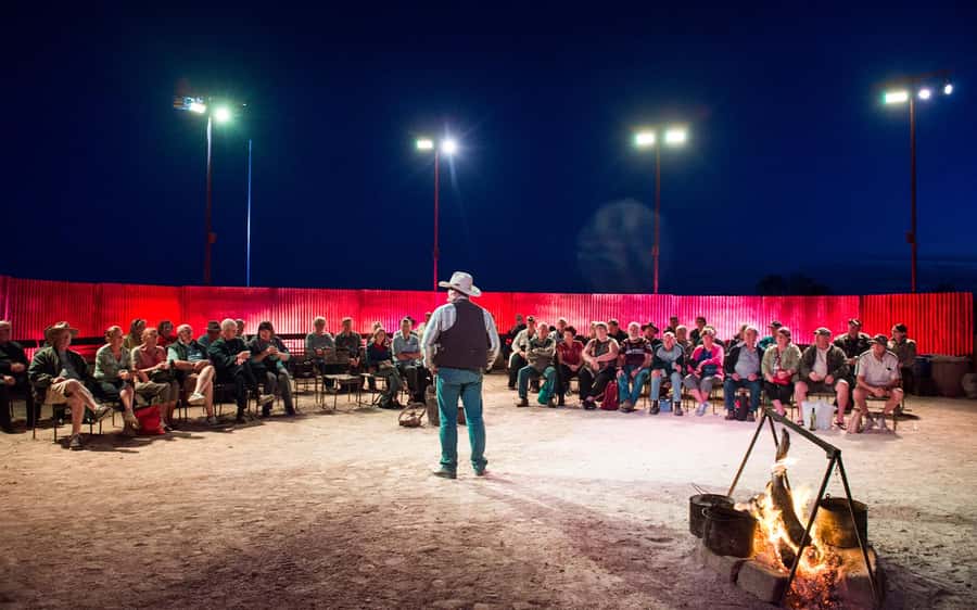 Longreach: Sunset Paddlewheeler Cruise, Show and Dinner - Should you book this Thomson Belle sunset cruise?