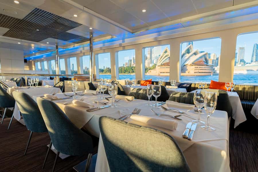 Luxury Catamaran Lunch Cruise with Deluxe Buffet - The Deluxe Buffet Lunch: What’s Actually on Your Plate