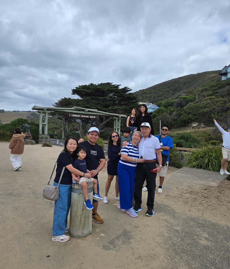 Luxury Private Great Ocean Road Tour – Up to 14 Guests - Private luxury Great Ocean Road: how this tour actually feels