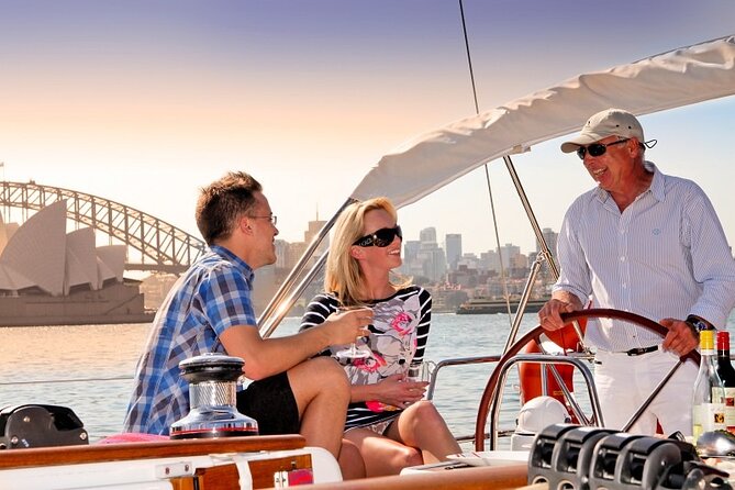 Luxury Sailing Cruise on Sydney Harbour with Lunch - Lunch onboard: gourmet food, Australian drinks, and what to expect