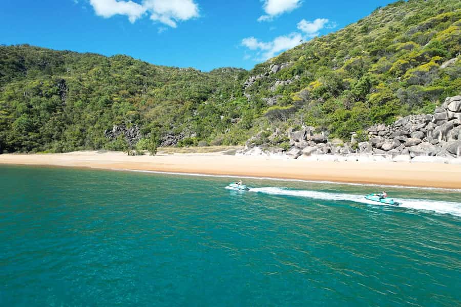 Magnetic Island: 5 Beach Bay Jet Ski Tour - Your route: from rugged rock formations to North-West Point