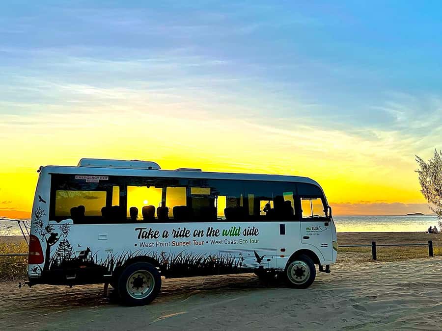 Magnetic Island: West Point Sunset Safari Bus Tour - West Point Sunset at Golden Hour: Picnic Seating and Coral Sea Views