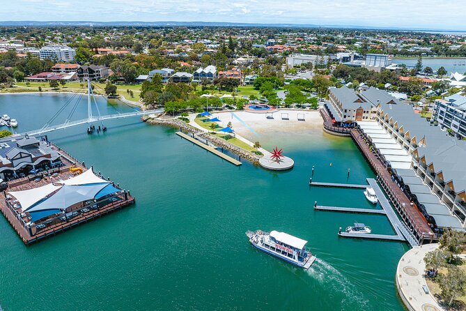 Mandurah Dolphin Cruise and Views - Who this cruise suits best in Mandurah