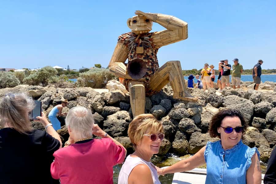 Mandurah: Dolphin & Giant Sightseeing Cruise - Why Mandurah’s Giants Feel Like a Real Water Adventure