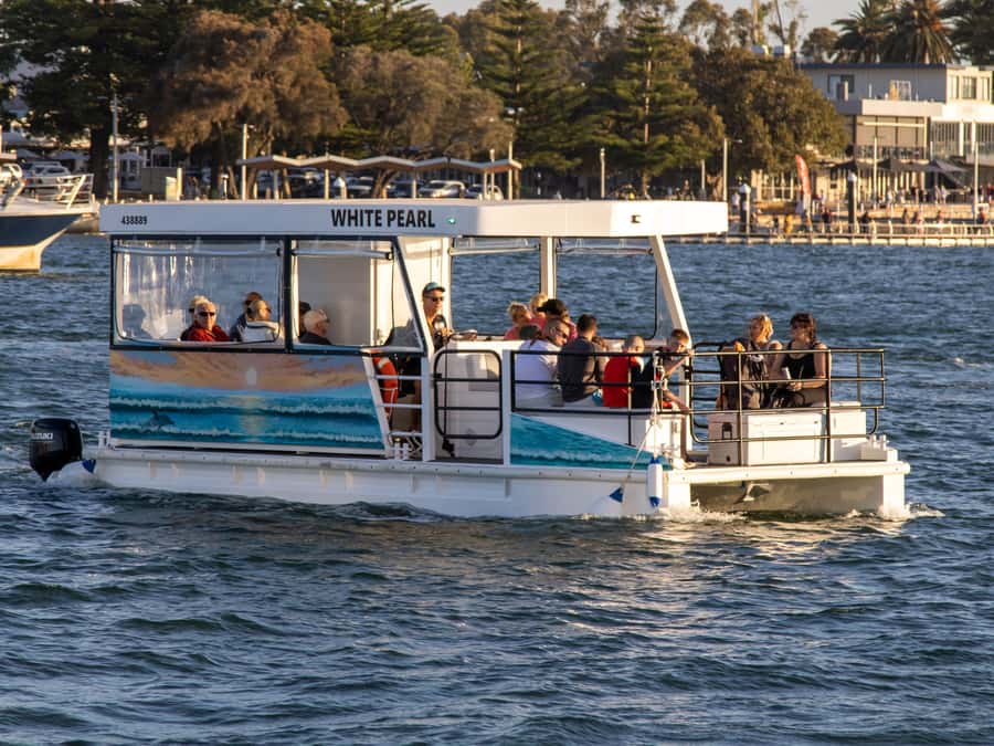 Mandurah: Sunset Cruise - Getting to Blue Manna Boat Hire: check-in time and why early matters