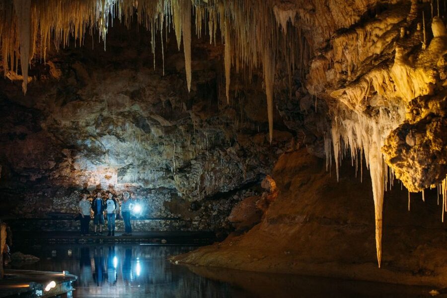 Margaret River: Lake Cave Fully-Guided Tour - How the Guides Turn a Cave Tour Into a Real Experience