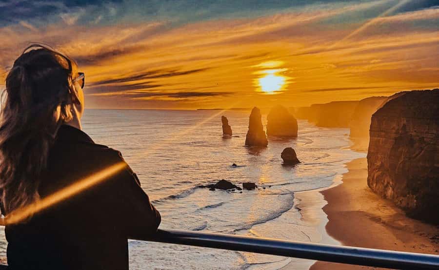 Melbourne: 12 Apostles Sunset Tour - Less Crowds - Stops before the Apostles: Anglesea, the Memorial Arch, and quick lookouts